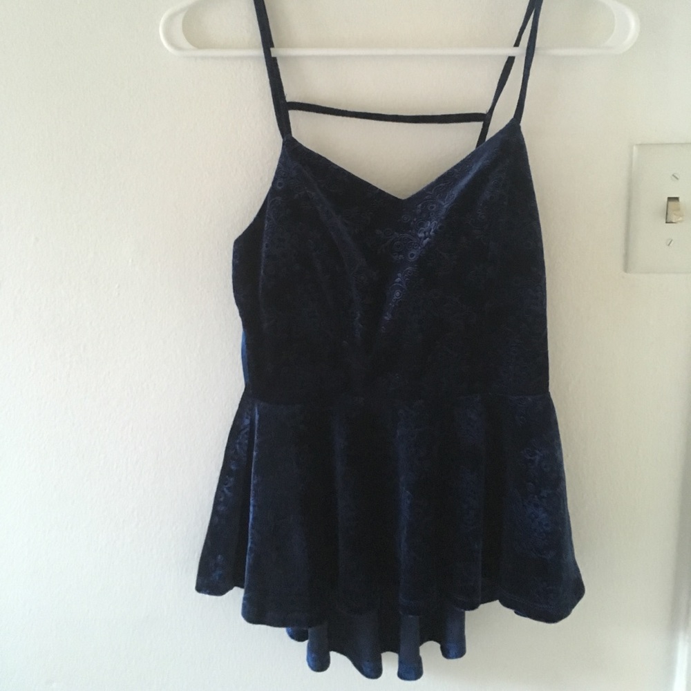 monteau velvet top